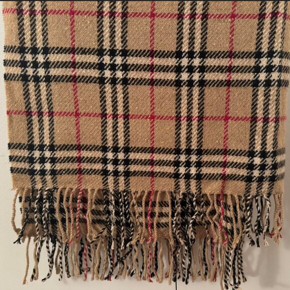 Burberry classic check 100% cashmere large shawl 6 ft x 29" made in England. - Picture 7 of 10